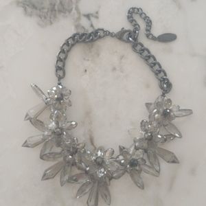 Gorgeous statement necklace! NWOT